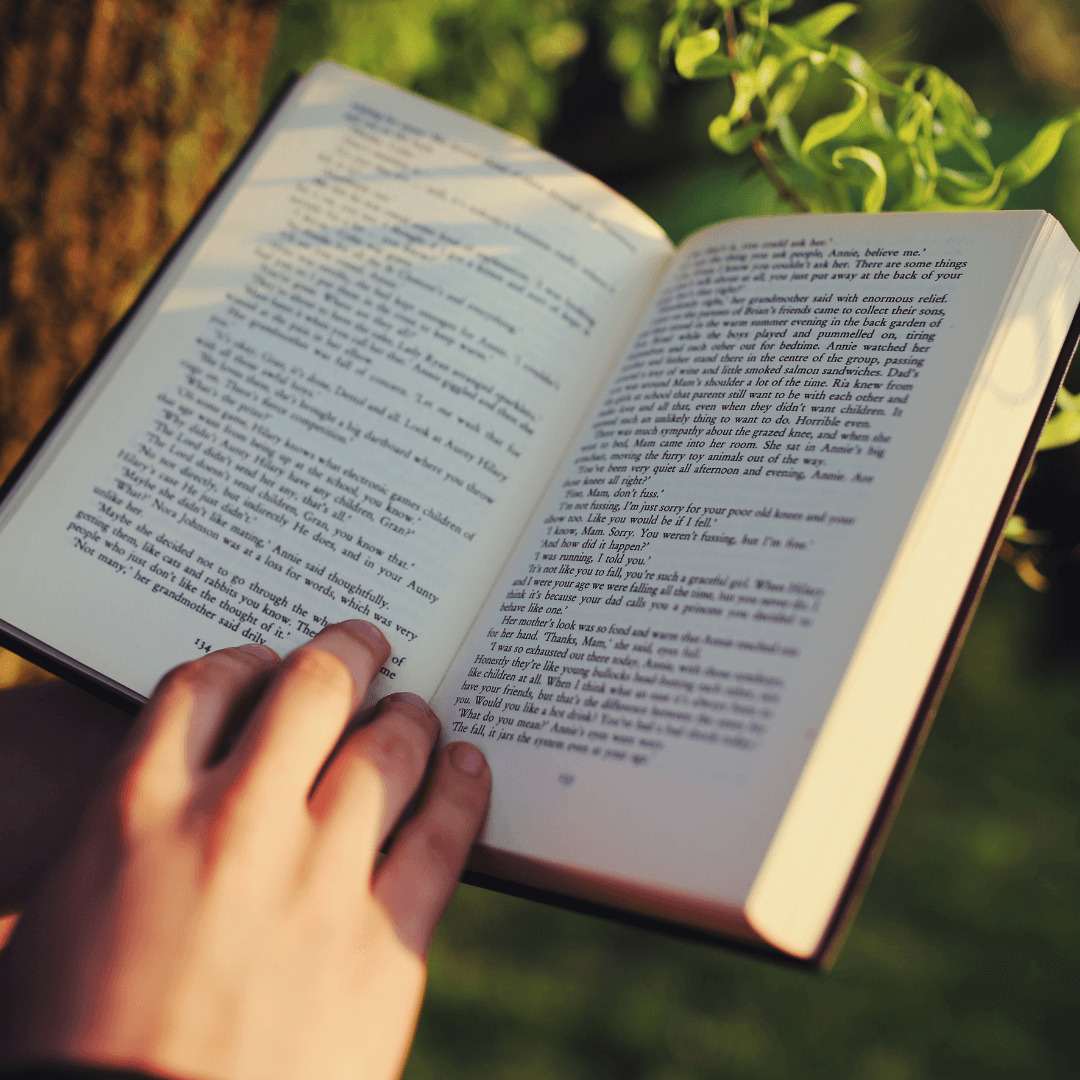 Green and Yellow Modern Cute Playful Doodle English Course Promotion Instagram Post 4